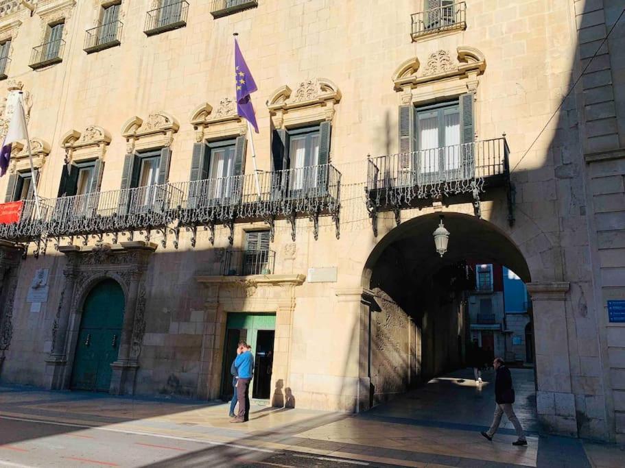 Apartamento Casco Historico , Playa Postiguet لقنت المظهر الخارجي الصورة
