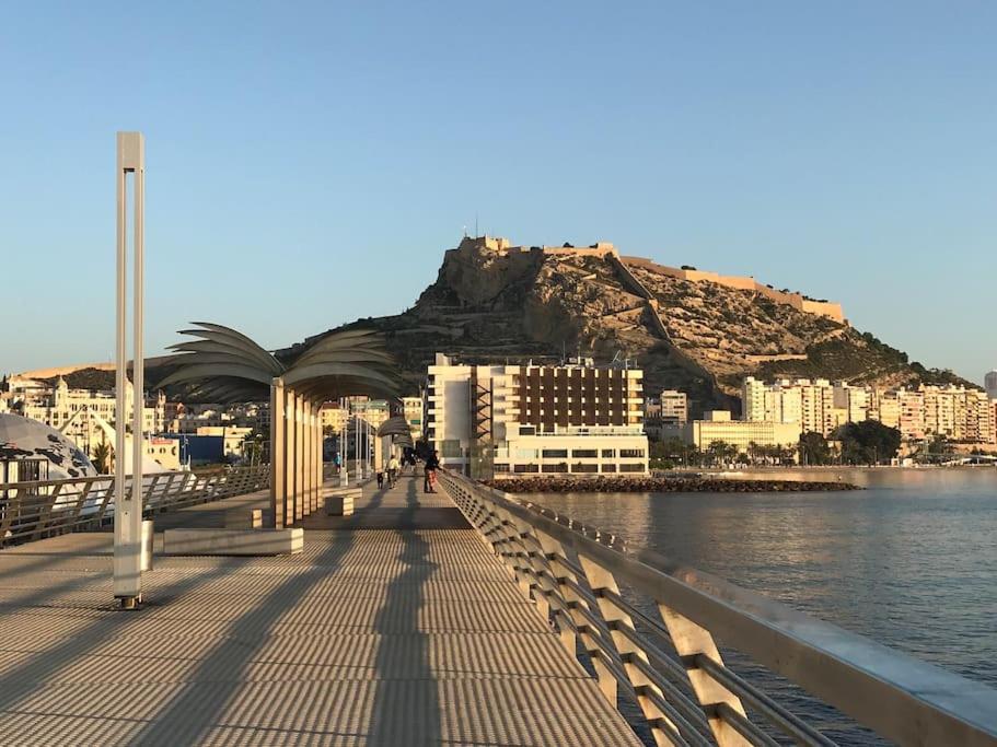 Apartamento Casco Historico , Playa Postiguet لقنت المظهر الخارجي الصورة